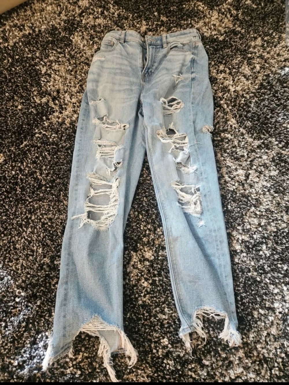 Women’s Light Blue Distressed Ripped Jeans Size 4